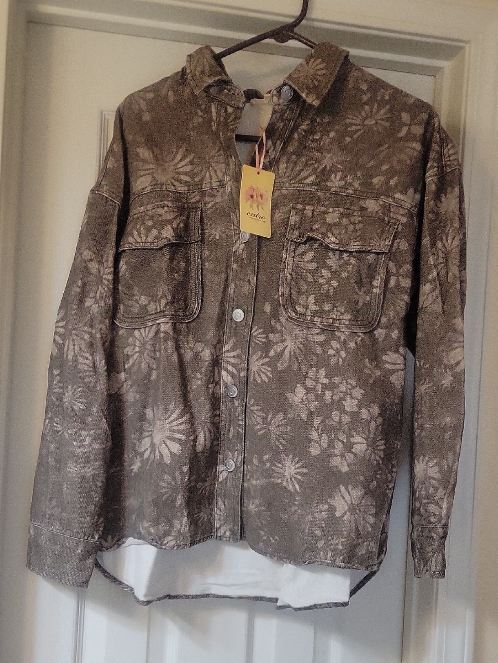 entro Womens  Lightweight Floral Print Shirt Jacket - Brown